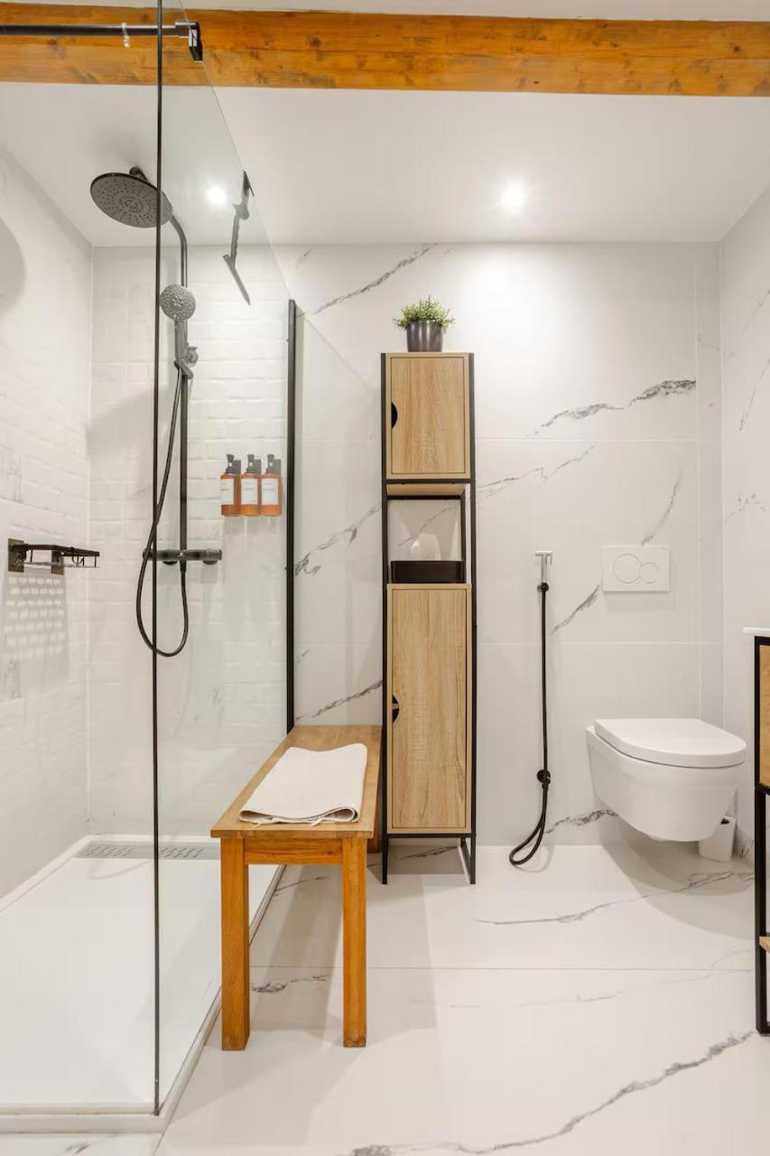 Guesthouse Les Maurins Saint-Sulpice-de-Faleyrens Luaran gambar